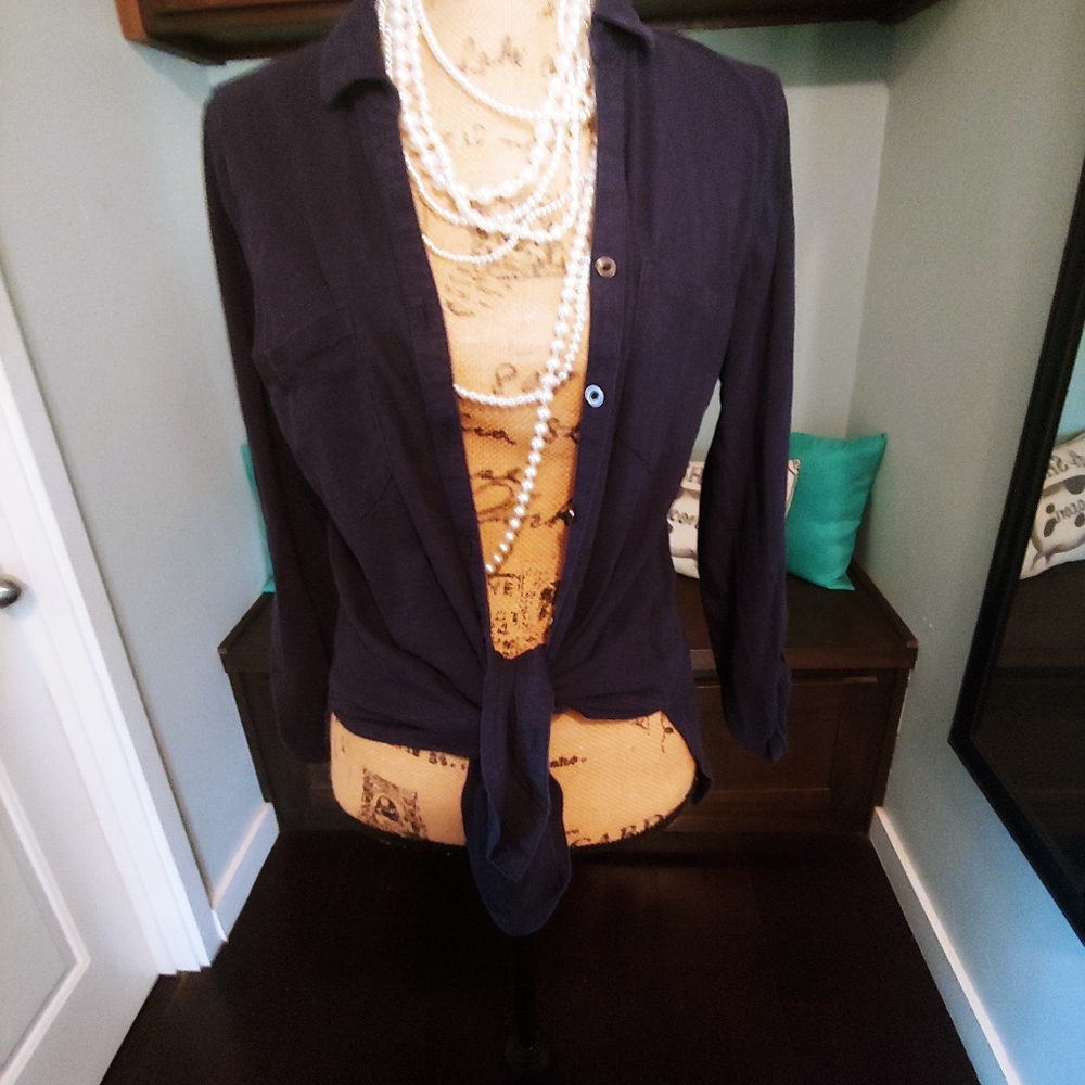 Women's button up shirt